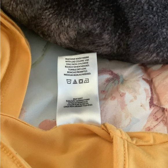 Yummy dress gold size (7) little girls stretchy comfortable dress cute to play - Picture 4 of 8